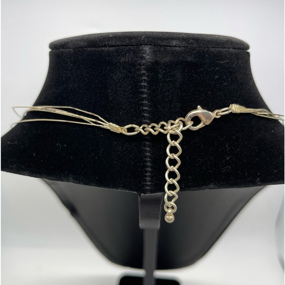 ➷ 5/$25 Glass Bead Necklace on Wire with Claw Closure - Picture 3 of 3